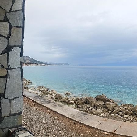 House Next To The Sea Side Apartment Derveni Exterior photo